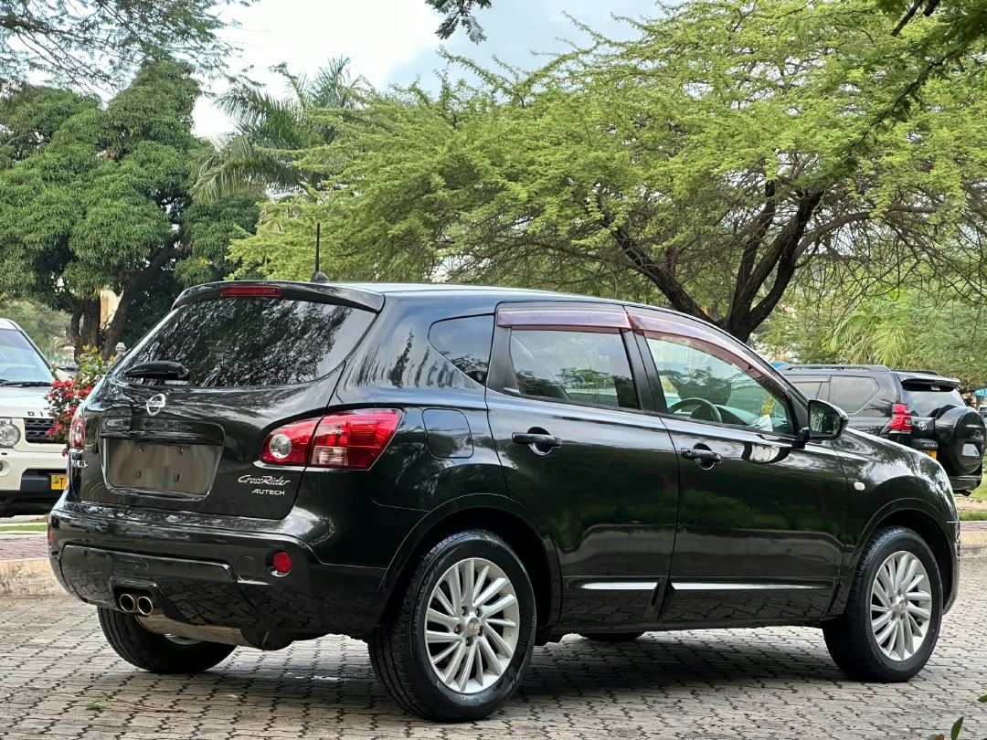 NISSAN  DUALIS thumbnail 5